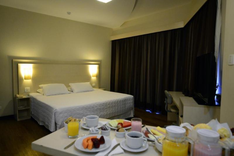 Golden Blue Hotel Londrina Exterior photo