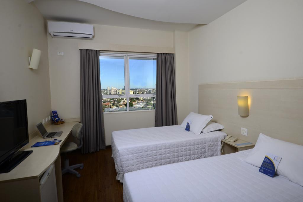 Golden Blue Hotel Londrina Exterior photo