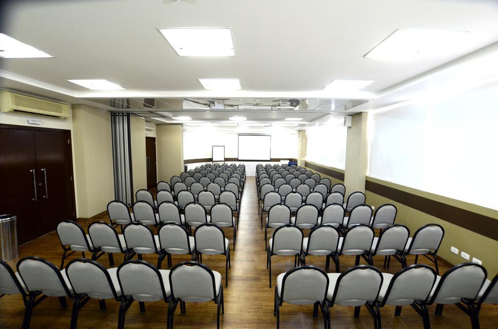 Golden Blue Hotel Londrina Exterior photo